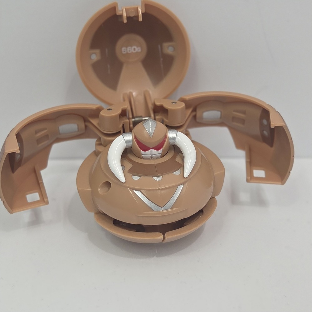 Bakugan Subterra Shadow‎ Vulcan 660G New Vestroia Season 2 Transforming Figure